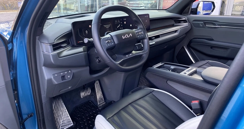 Kia EV9 cena 350000 przebieg: 5000, rok produkcji 2023 z Piława Górna małe 352